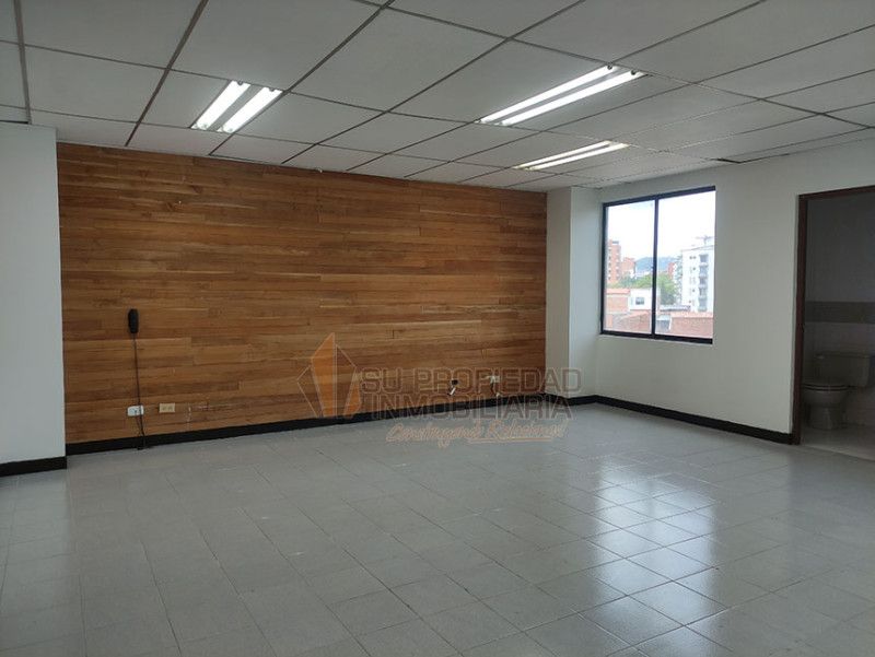 Oficina en arriendo Antioquia Medellín Urbanizacion Los Laureles 39 m2 Habitaciones 0 Baños 1 Garajes 0 Precio $2000000