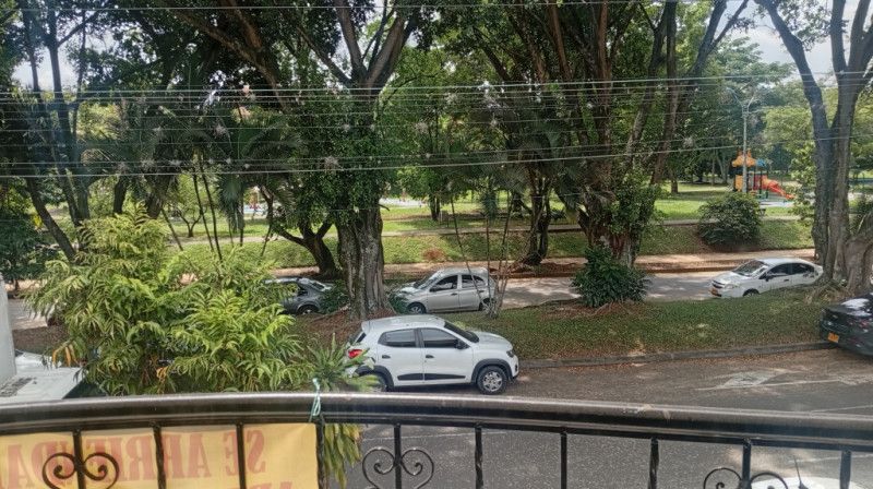 Apartaestudio en arriendo Valle Del Cauca Cali Urbanización San Joaquín 26 m2 Habitaciones 1 Baños 1 Garajes 1 Precio $1300000