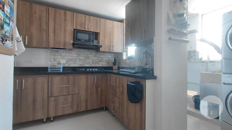 Apartamento en arriendo Antioquia Envigado Asd 80 m2 Habitaciones 3 Baños 2 Garajes 0 Precio $3100000