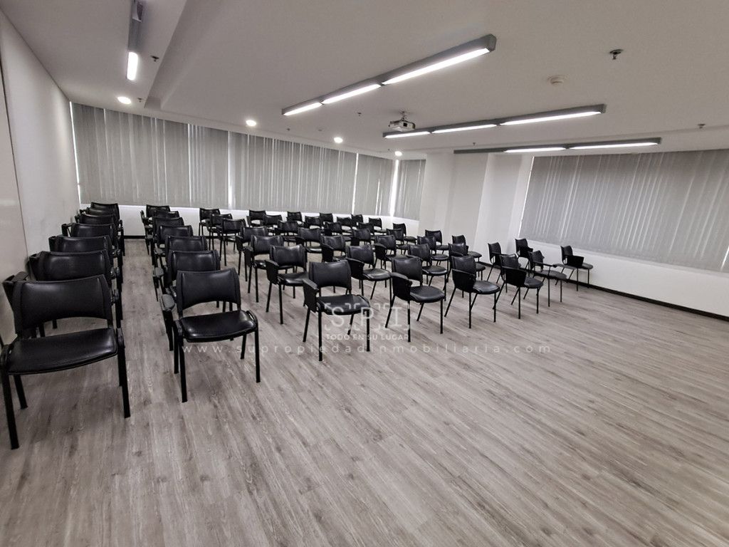 Oficina en venta Cundinamarca Bogotá Quinta Paredes 48 m2 Habitaciones 0 Baños 1 Garajes 1 Precio $460000000