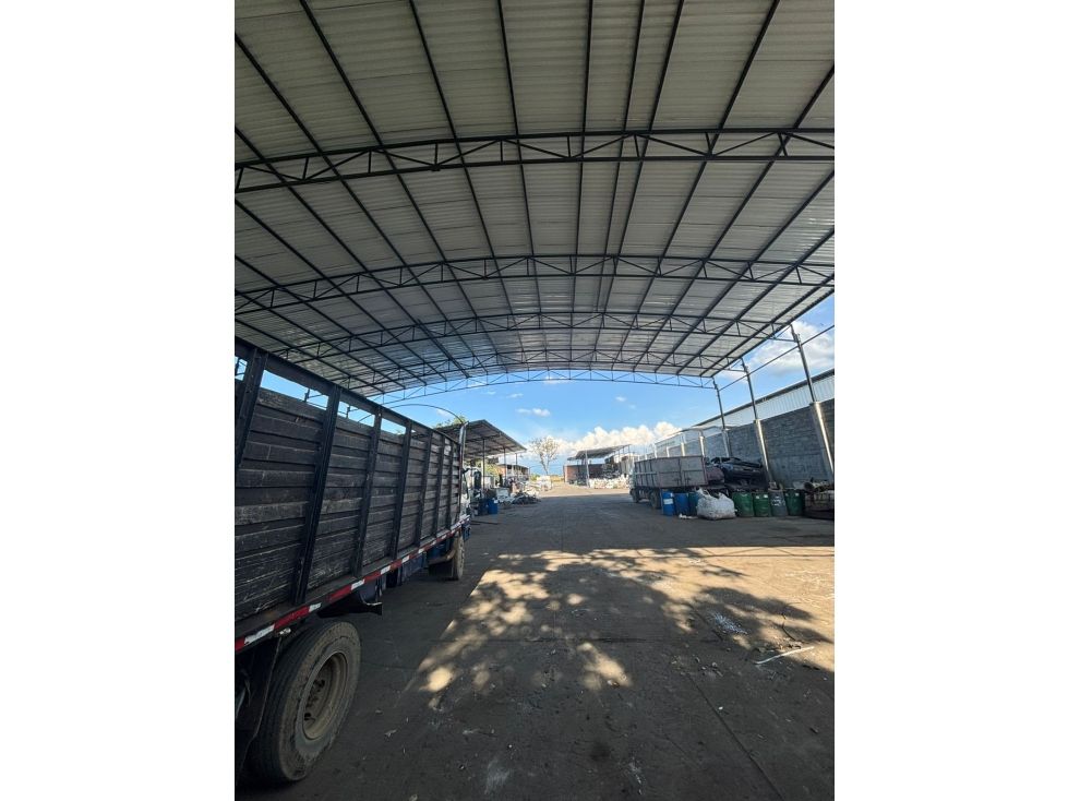 Bodega en venta Valle Del Cauca Palmira Palmira 2430 m2 Habitaciones 0 Baños 3 Garajes 0 Precio $4860000000