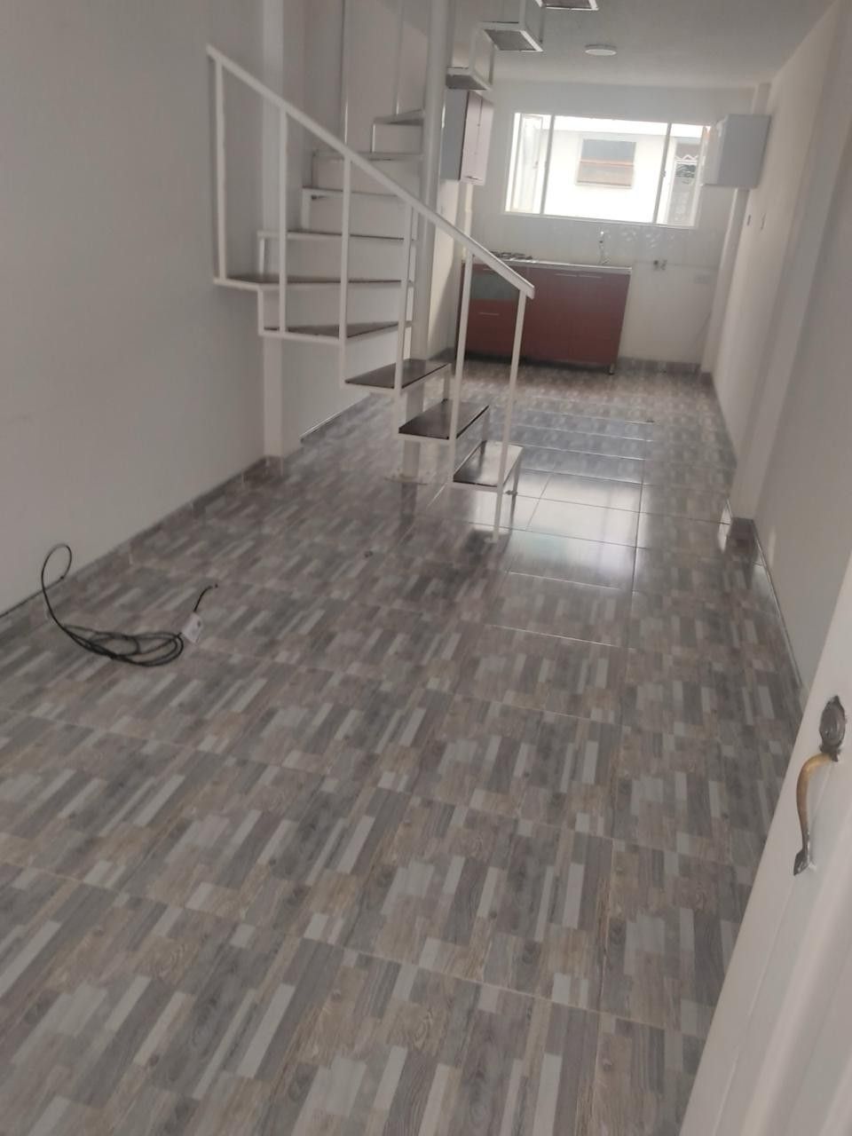 Casa en venta Cundinamarca Bogotá Paris 300 m2 Habitaciones 9 Baños 4 Garajes 0 Precio $695000000