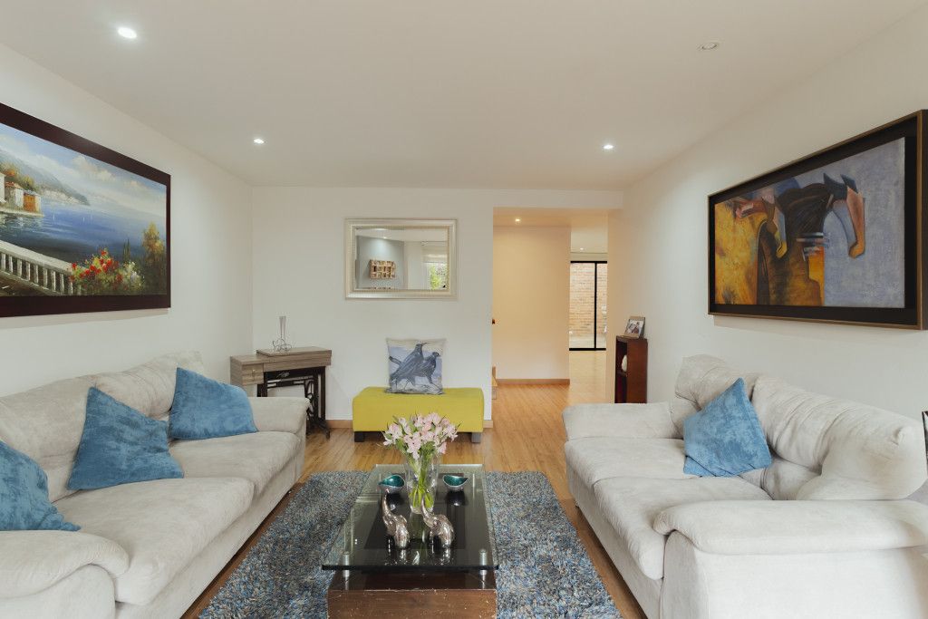 Casa en venta Cundinamarca Bogotá Iberia 200 m2 Habitaciones 3 Baños 4 Garajes 3 Precio $1500000000