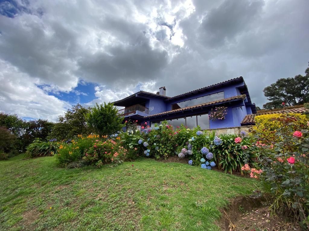 Casa Campestre en venta Cundinamarca Tabio Chicú 392 m2 Habitaciones 3 Baños 4 Garajes 4 Precio $1900000000