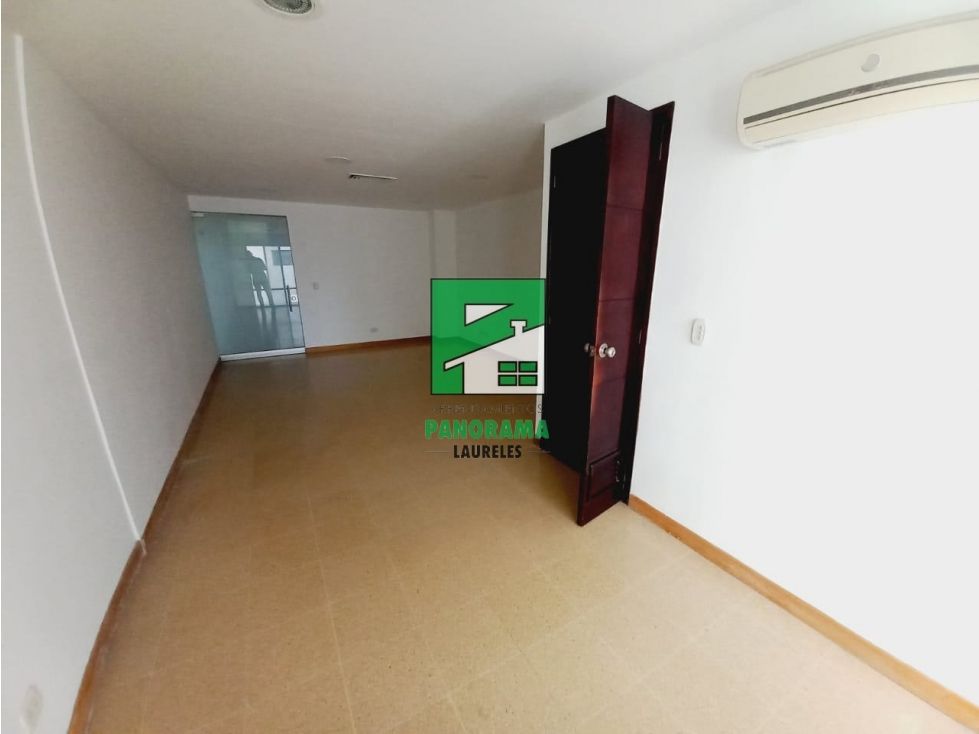Oficina en arriendo Antioquia Medellín Miravalle 35 m2 Habitaciones 0 Baños 1 Garajes 1 Precio $2800000
