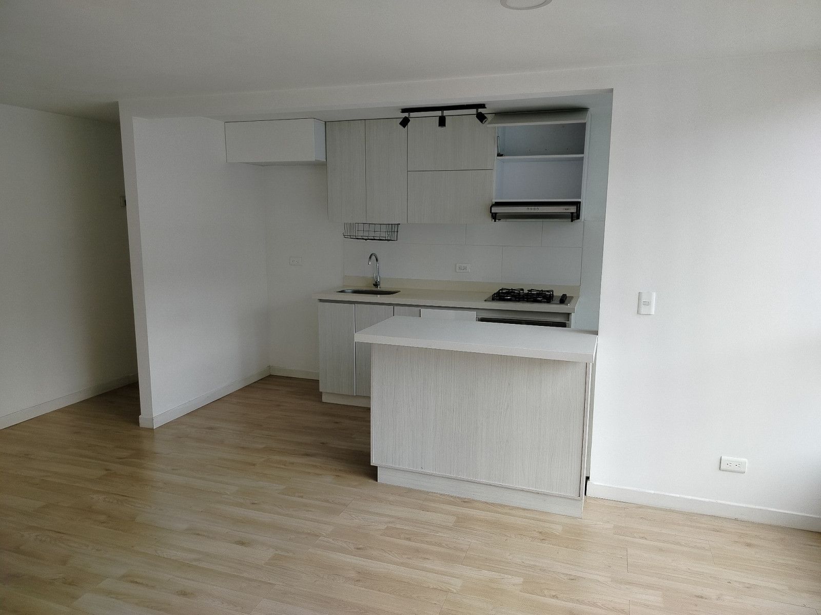 Apartamento en arriendo Antioquia Bello Urbanización El Trebol 50 m2 Habitaciones 2 Baños 1 Garajes 0 Precio $1480000