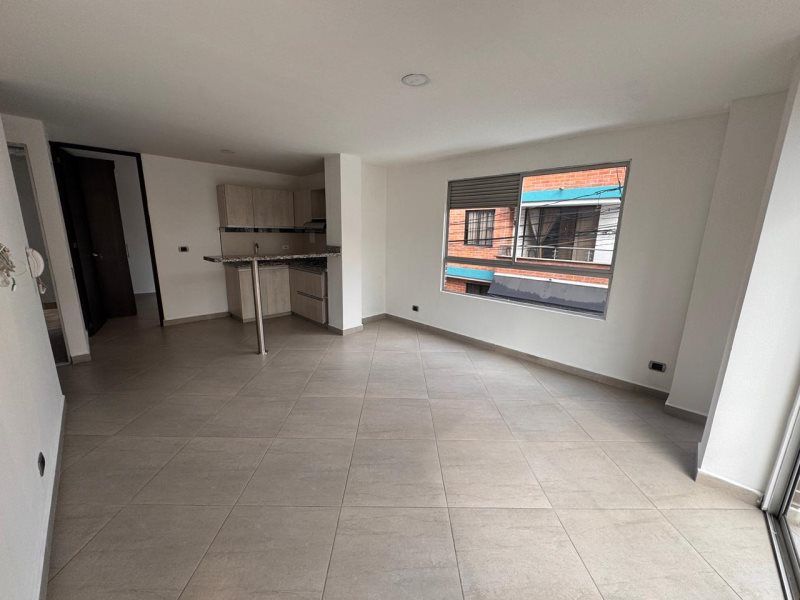 Apartamento en arriendo Antioquia Envigado Alcalá 85 m2 Habitaciones 3 Baños 2 Garajes 0 Precio $2800000