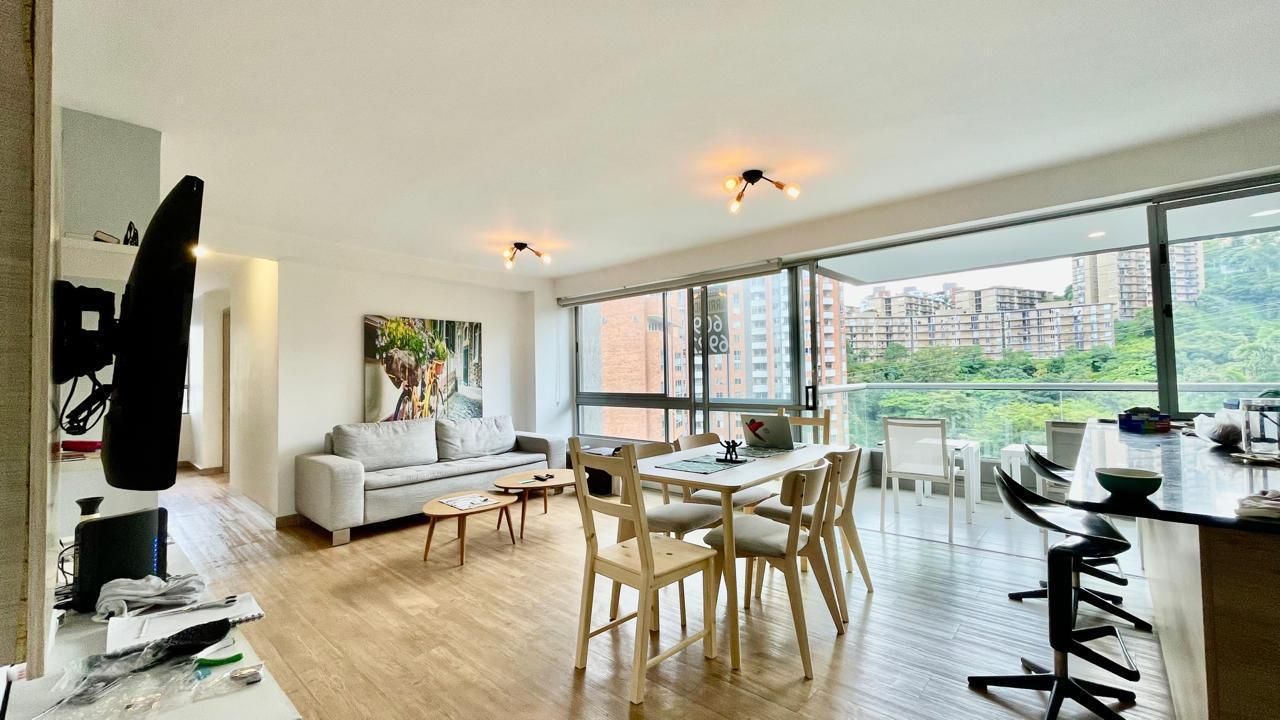 Apartamento en arriendo Antioquia Medellín San Diego 95 m2 Habitaciones 3 Baños 2 Garajes 1 Precio $6800000