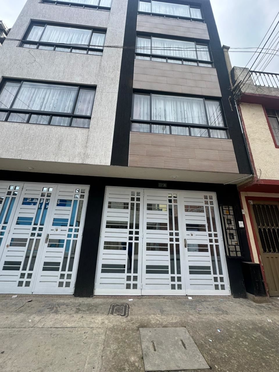 Apartamento en arriendo Cundinamarca Bogotá Veracruz 75 m2 Habitaciones 3 Baños 1 Garajes 0 Precio $1500000