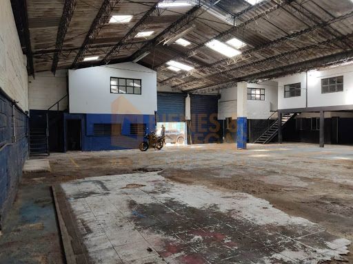 Bodega en arriendo Antioquia Medellín Perpetuo Socorro 600 m2 Habitaciones 0 Baños 2 Garajes 2 Precio $25000000