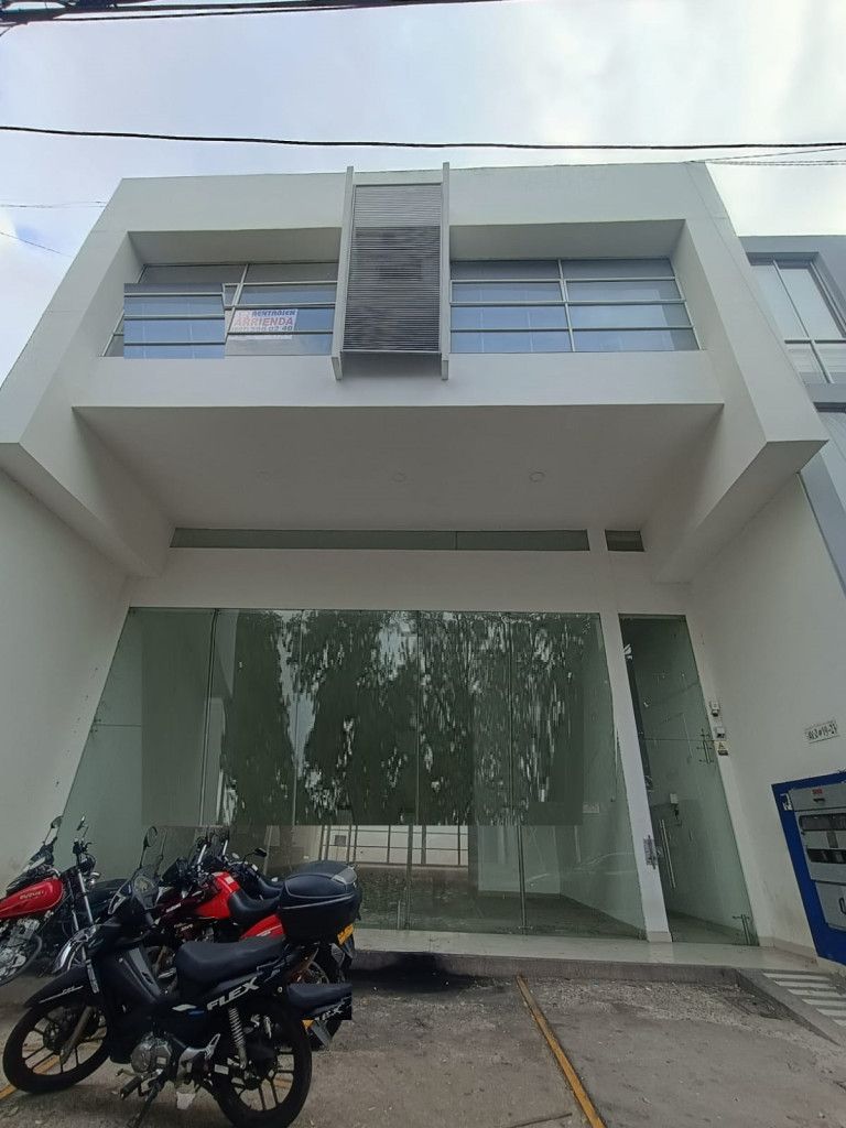 Local en arriendo Norte De Santander Cúcuta Blanco 150 m2 Habitaciones 0 Baños 2 Garajes 0 Precio $13000000