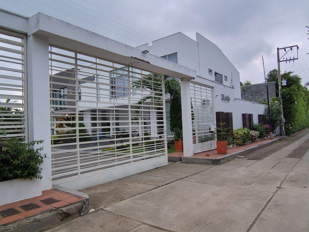 Casa en arriendo Norte De Santander Los Patios Asd 301 m2 Habitaciones 3 Baños 6 Garajes 3 Precio $5000000