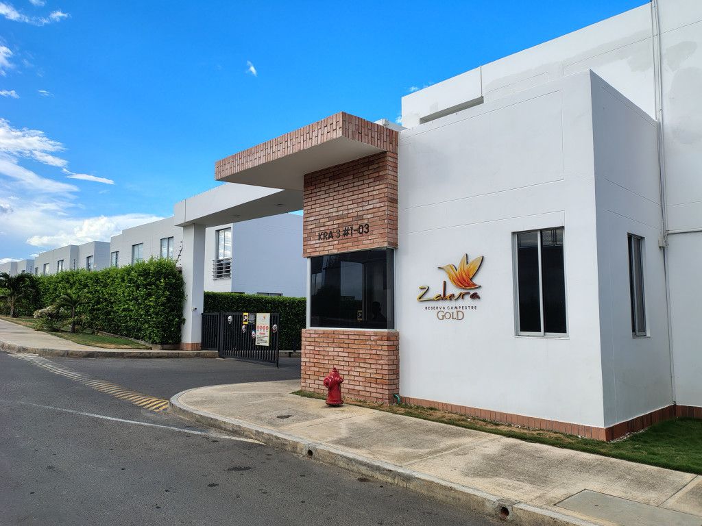 Casa en arriendo Norte De Santander Villa Del Rosario Mónaco 220 m2 Habitaciones 3 Baños 5 Garajes 2 Precio $3100000