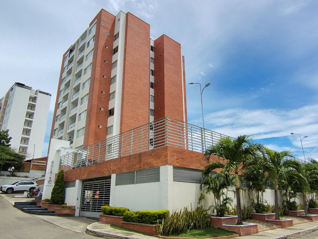 Apartamento en arriendo Norte De Santander Los Patios Cr Buganviles 75 m2 Habitaciones 3 Baños 3 Garajes 2 Precio $2000000