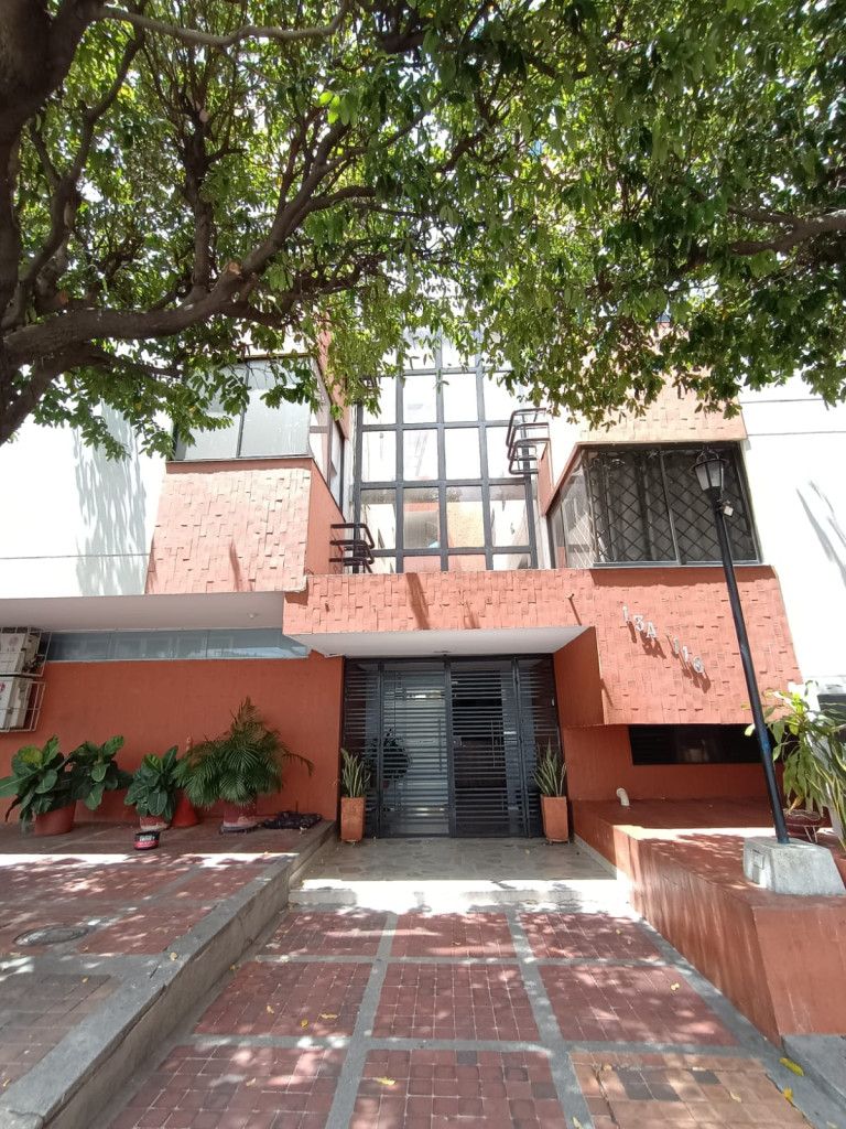 Apartamento en arriendo Norte De Santander Cúcuta Caobos 101 m2 Habitaciones 2 Baños 2 Garajes 1 Precio $1800000