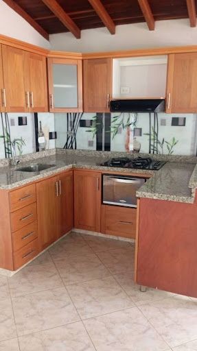Apartamento en arriendo Antioquia Sabaneta Calle Larga 70 m2 Habitaciones 3 Baños 1 Garajes 0 Precio $1950000