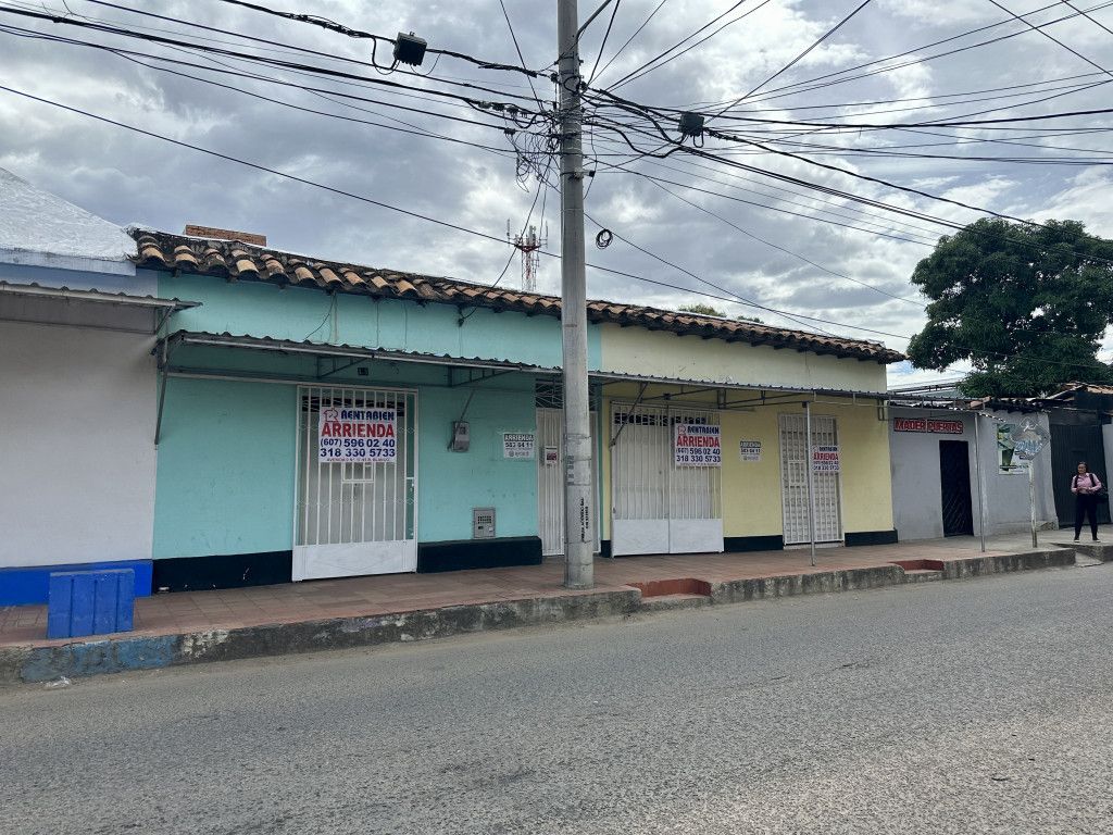 Local en arriendo Norte De Santander Cúcuta Carora 0 m2 Habitaciones 0 Baños 1 Garajes 0 Precio $400000