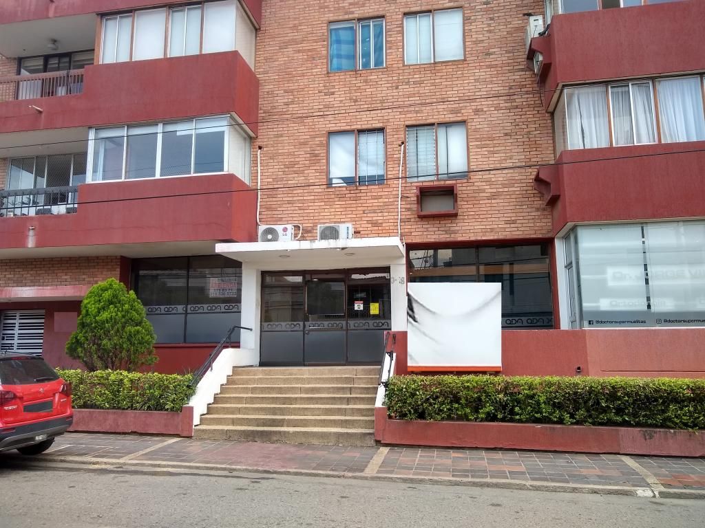 Local en arriendo Norte De Santander Cúcuta Blanco 235 m2 Habitaciones 0 Baños 4 Garajes 3 Precio $6000000