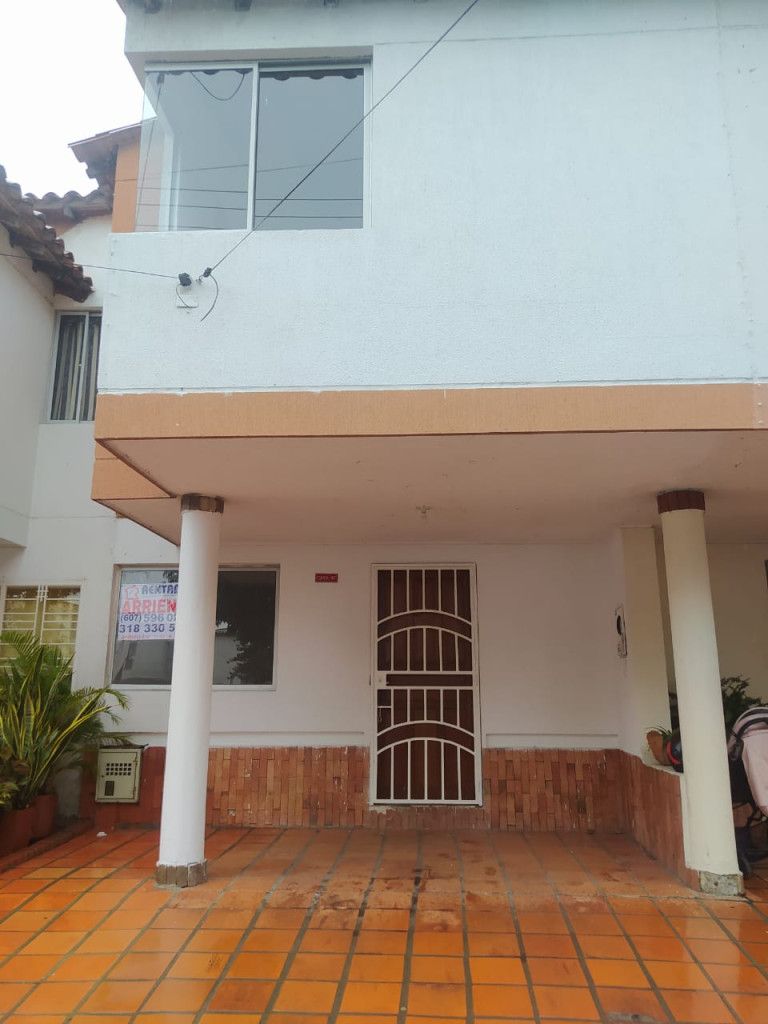 Casa en arriendo Norte De Santander Cúcuta Libertadores 70 m2 Habitaciones 2 Baños 3 Garajes 1 Precio $1450000