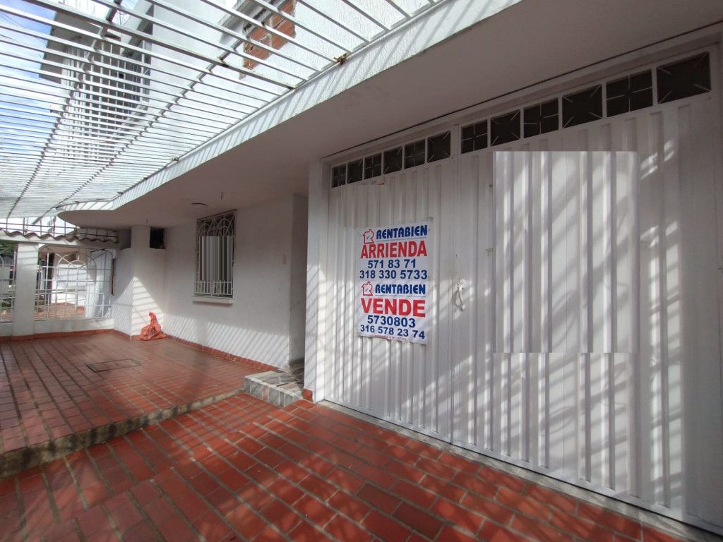 Casa en arriendo Norte De Santander Cúcuta Blanco 200 m2 Habitaciones 4 Baños 4 Garajes 1 Precio $3500000