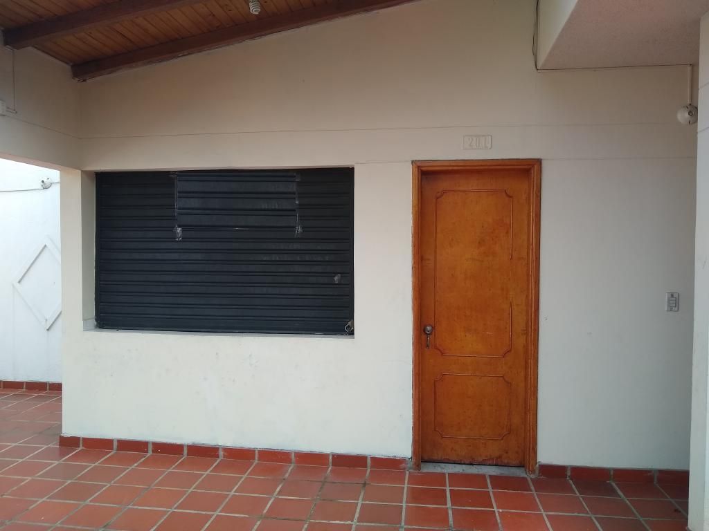 Local en arriendo Norte De Santander Cúcuta Quinta Oriental 20 m2 Habitaciones 0 Baños 1 Garajes 0 Precio $1350000