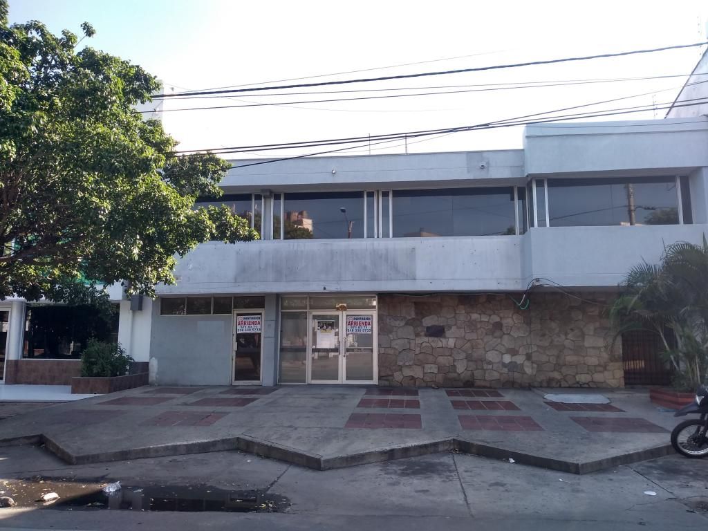 Local en arriendo Norte De Santander Cúcuta La Riviera 636 m2 Habitaciones 0 Baños 7 Garajes 0 Precio $20000000
