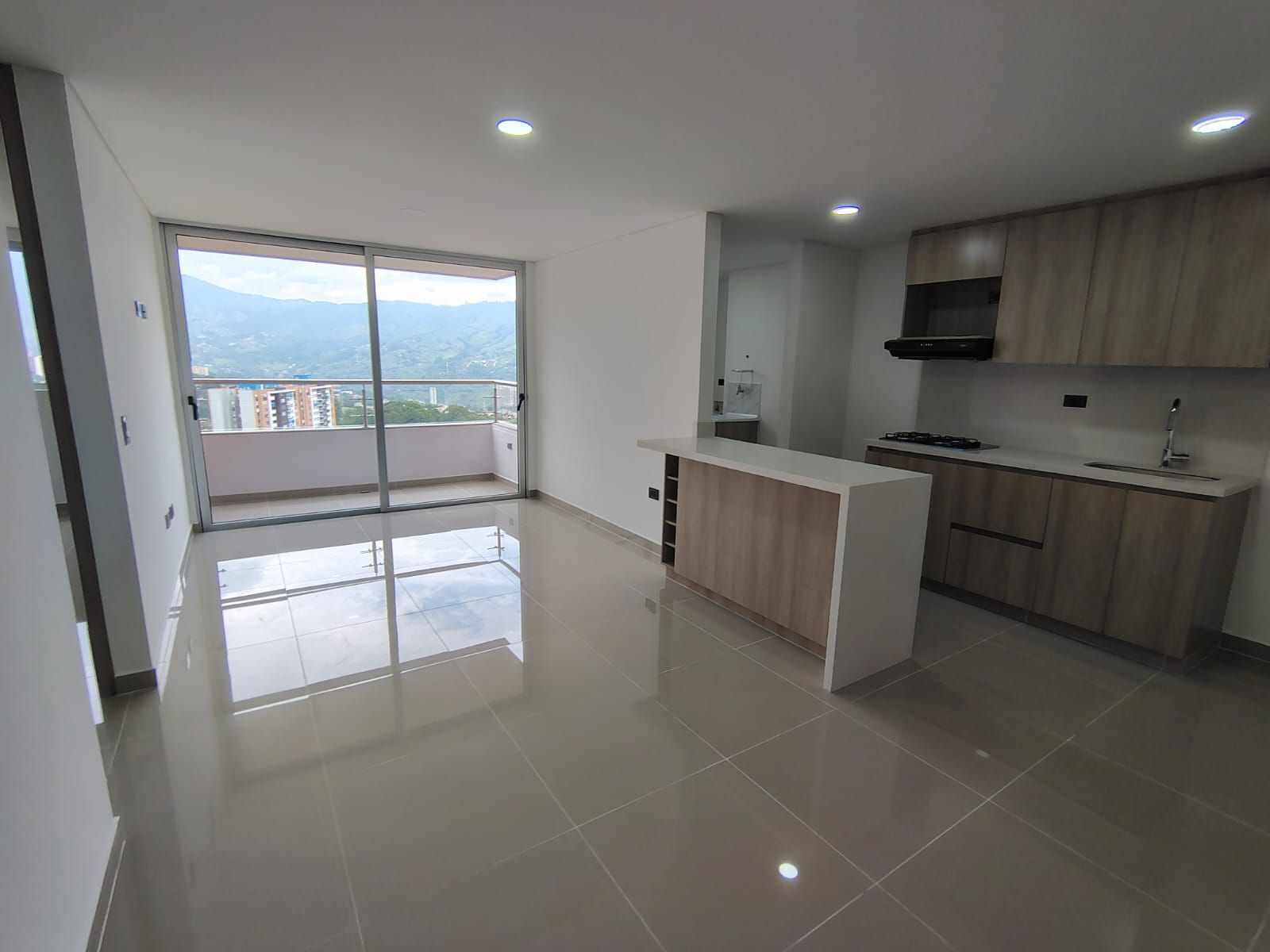Apartamento en venta Antioquia La Estrella Centro 67 m2 Habitaciones 2 Baños 2 Garajes 1 Precio $515000000