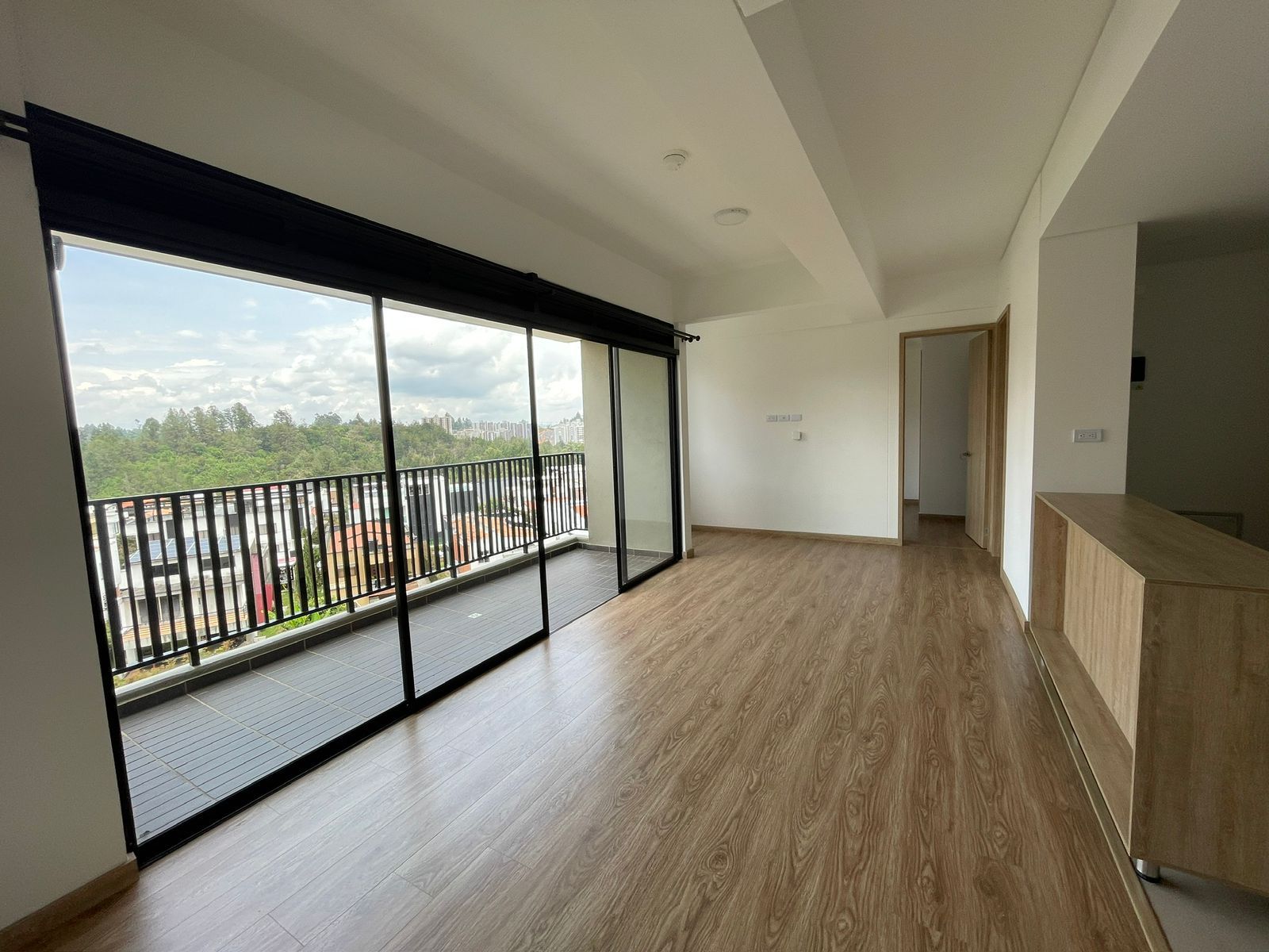 Apartamento en arriendo Antioquia Rionegro El Porvenir 62 m2 Habitaciones 2 Baños 3 Garajes 1 Precio $2500000