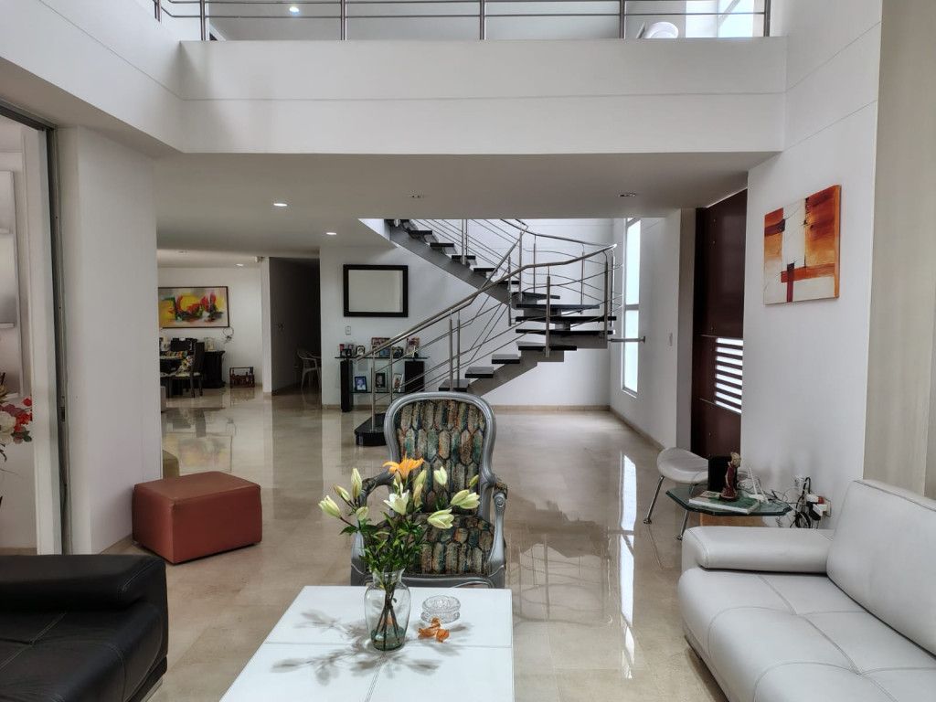 Casa en venta Norte De Santander Cúcuta Bocono 380 m2 Habitaciones 4 Baños 6 Garajes 3 Precio $1800000000