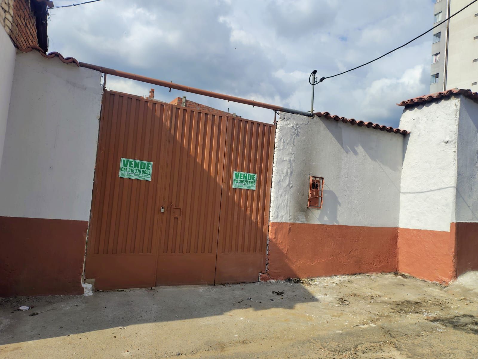 Parqueadero en arriendo Santander Piedecuesta La Feria 550 m2 Habitaciones 0 Baños 0 Garajes 6 Precio $6000000