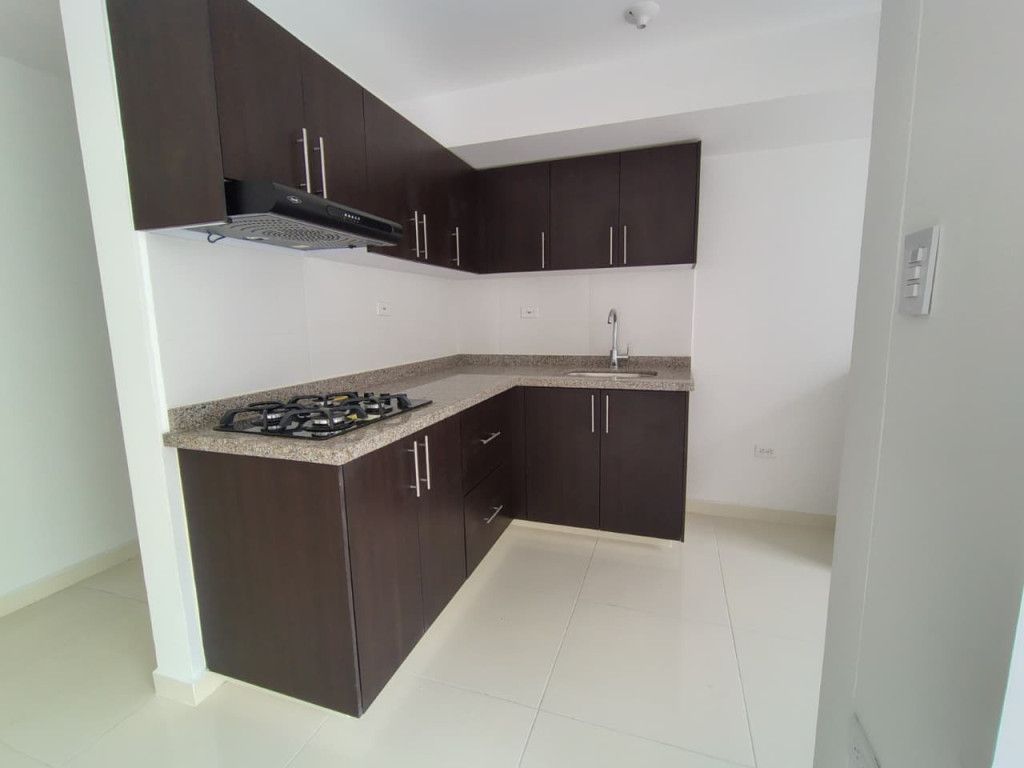 Apartamento en venta Norte De Santander Cúcuta Prados Del Este 71 m2 Habitaciones 3 Baños 2 Garajes 1 Precio $300000000