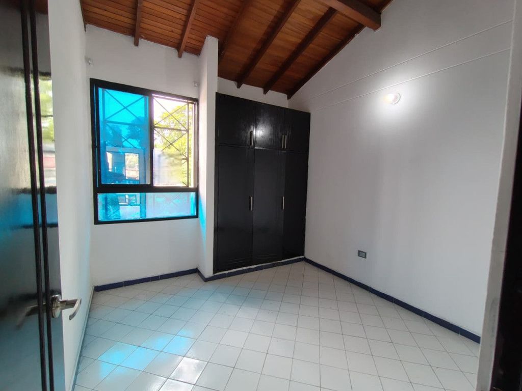 Apartamento en venta Norte De Santander Cúcuta Cr Libertadores Royal 84 m2 Habitaciones 2 Baños 2 Garajes 1 Precio $200000000