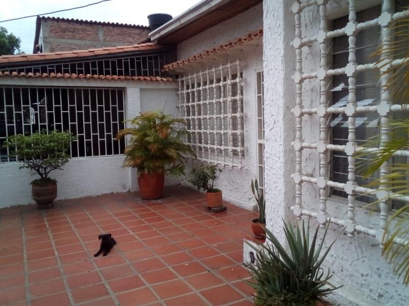 Casa en venta Norte De Santander Cúcuta Colsag 203 m2 Habitaciones 3 Baños 2 Garajes 2 Precio $400000000