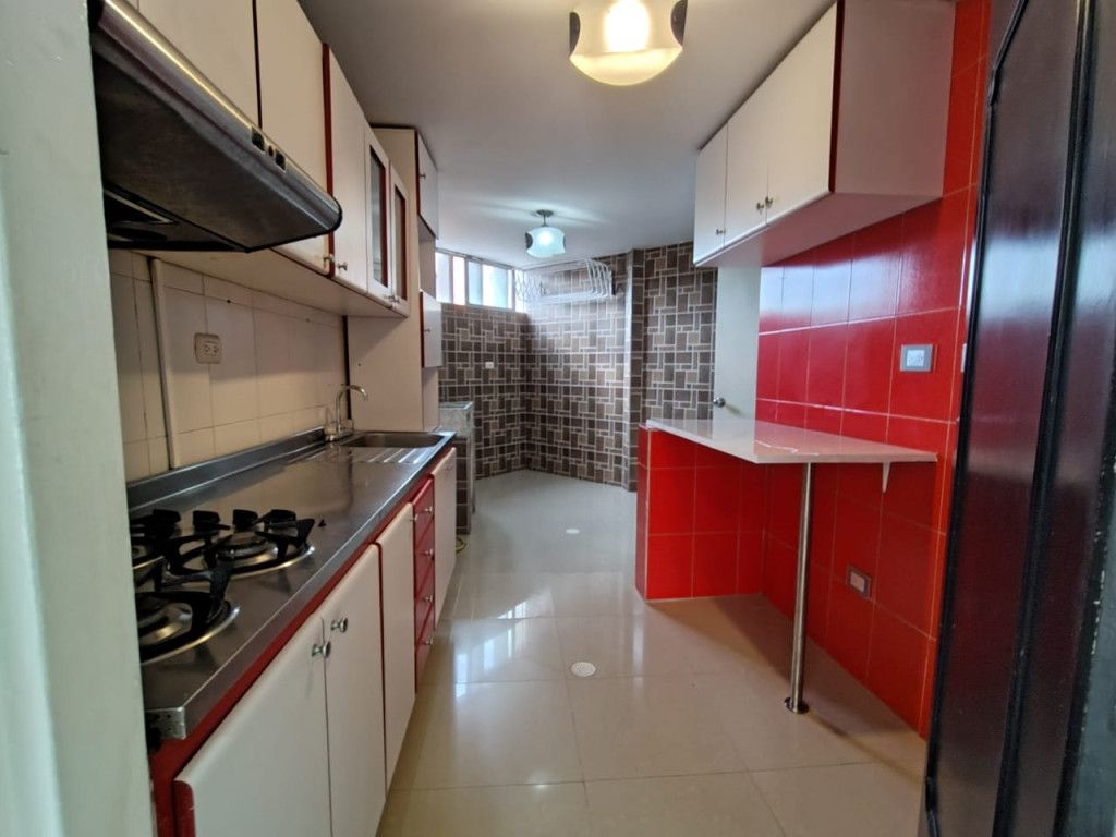 Apartamento en venta Norte De Santander Cúcuta Blanco 92 m2 Habitaciones 3 Baños 2 Garajes 1 Precio $200000000