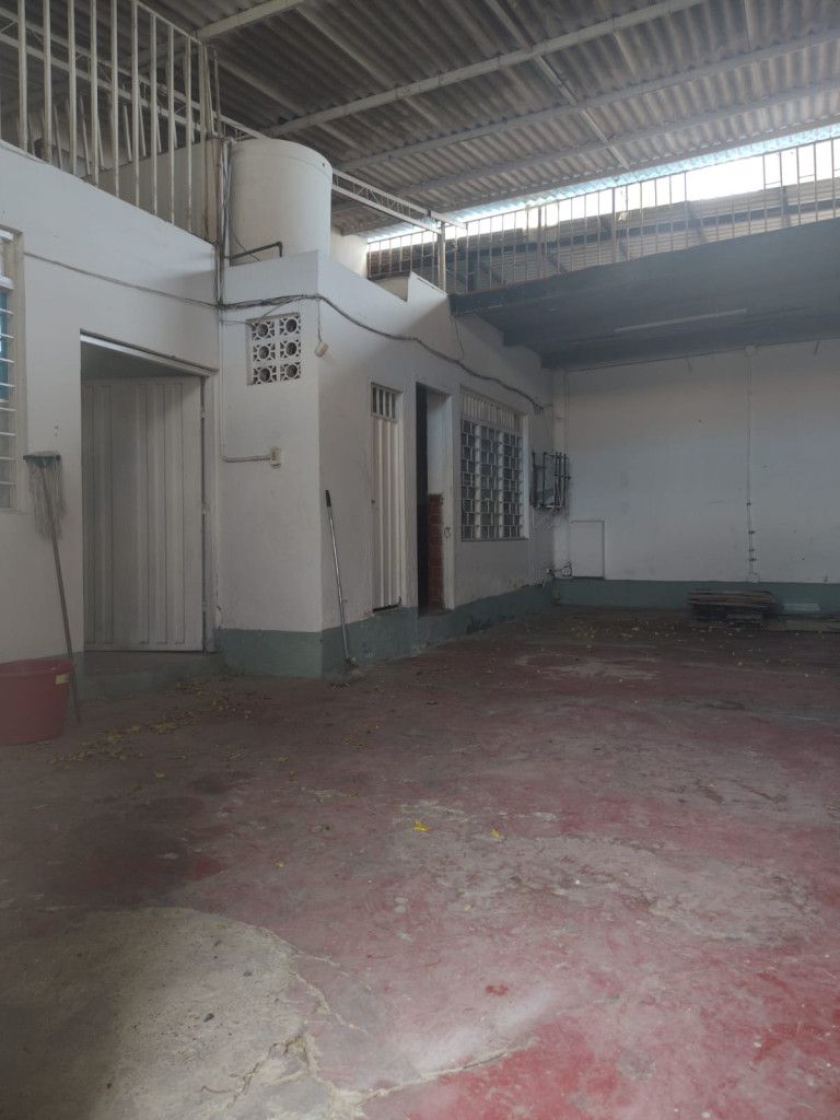 Local en venta Norte De Santander Cúcuta El Centro 200 m2 Habitaciones 0 Baños 2 Garajes 0 Precio $750000000