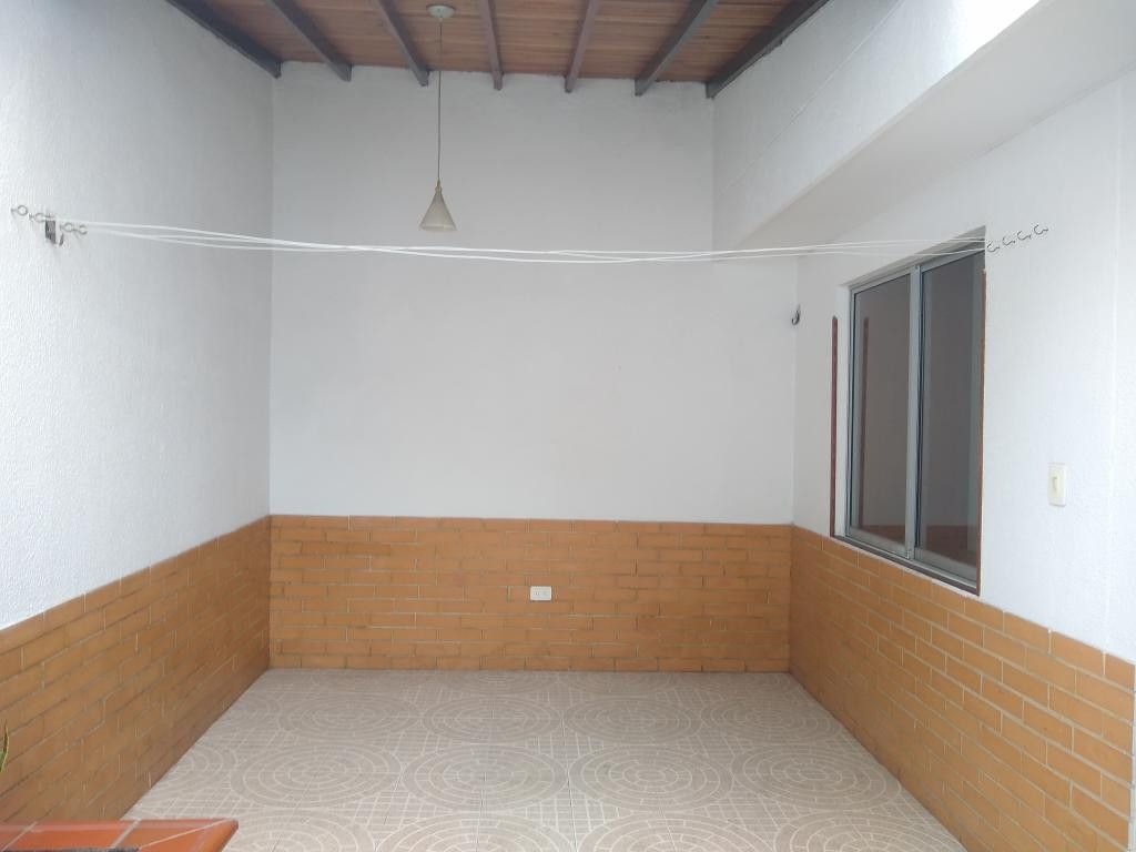 Casa en venta Norte De Santander Cúcuta Br Ceiba Ii 160 m2 Habitaciones 4 Baños 4 Garajes 1 Precio $390000000