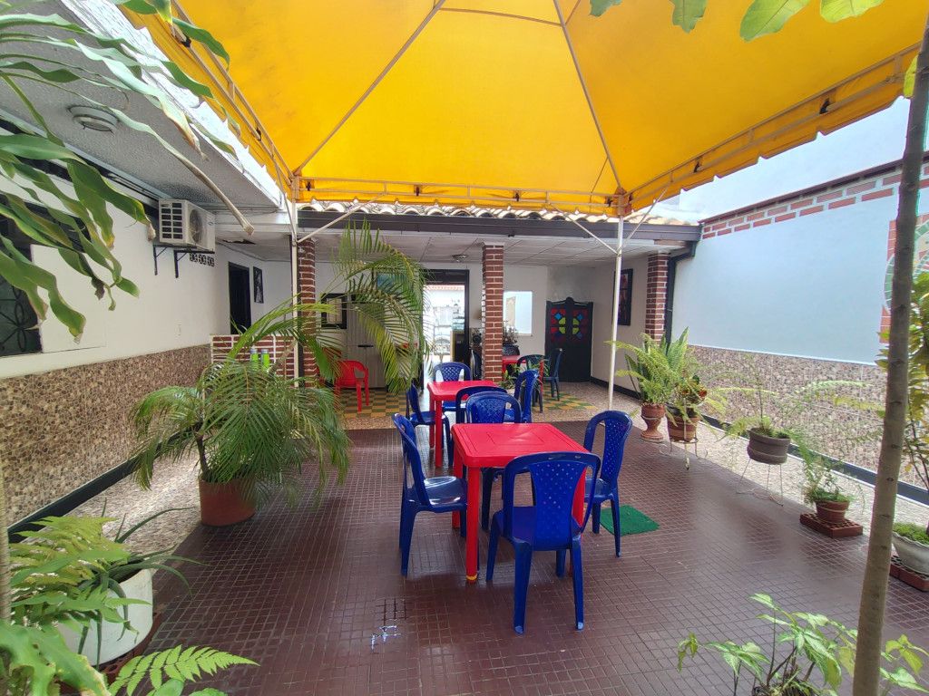 Casa en venta Norte De Santander Cúcuta El Centro 250 m2 Habitaciones 5 Baños 3 Garajes 0 Precio $1200000000