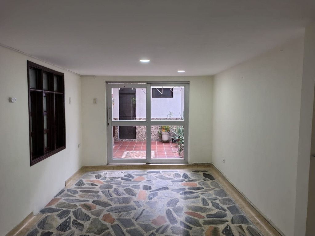 Casa en venta Norte De Santander Cúcuta Ub San Martin 104 m2 Habitaciones 6 Baños 3 Garajes 1 Precio $300000000