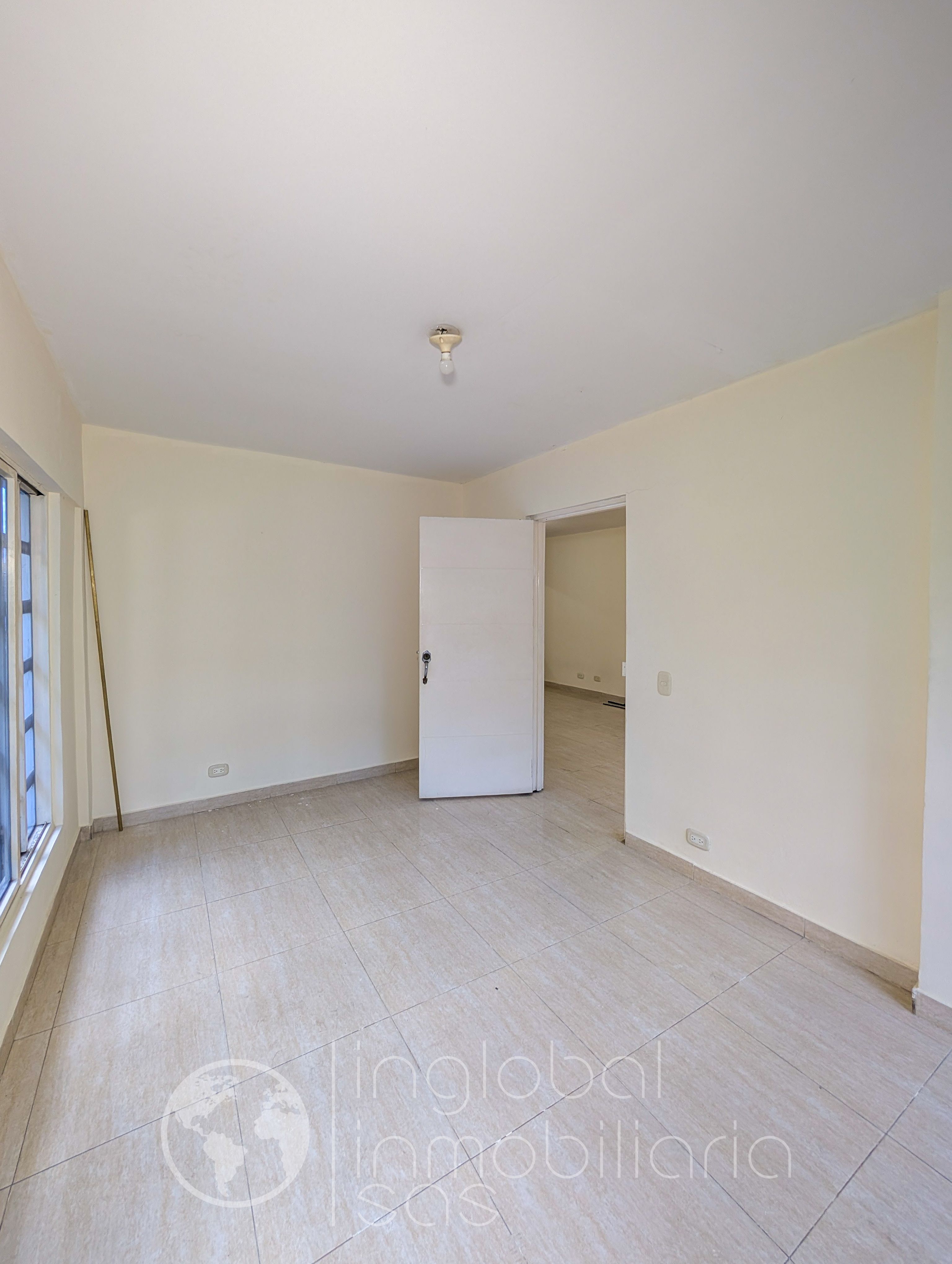 Apartamento en arriendo Valle Del Cauca Cali Los Parques Barranquilla 80 m2 Habitaciones 4 Baños 1 Garajes 1 Precio $1100000