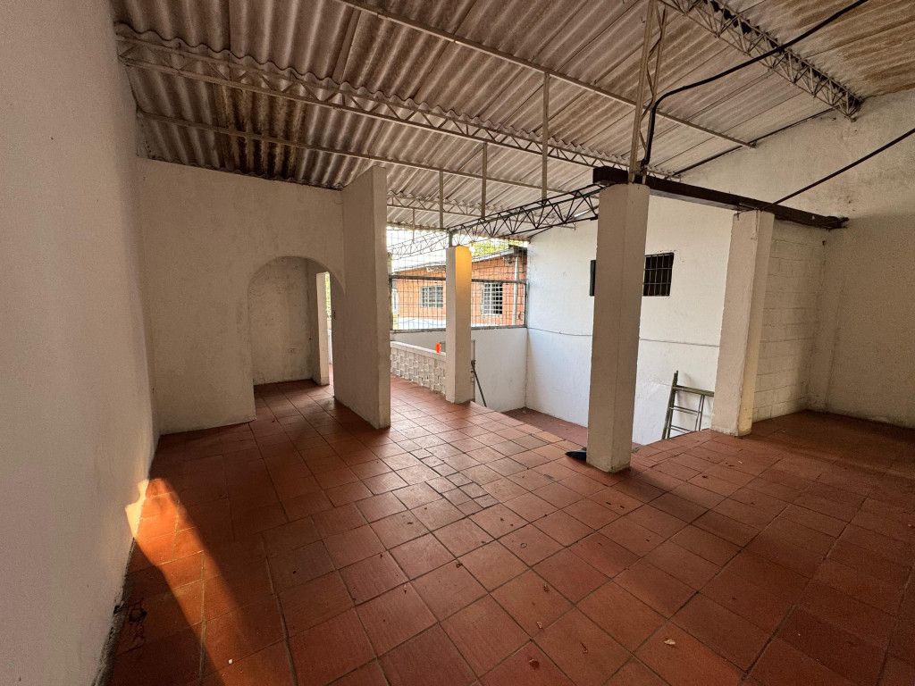 Casa en venta Norte De Santander Cúcuta Alto Pamplonita 485 m2 Habitaciones 6 Baños 3 Garajes 2 Precio $500000000