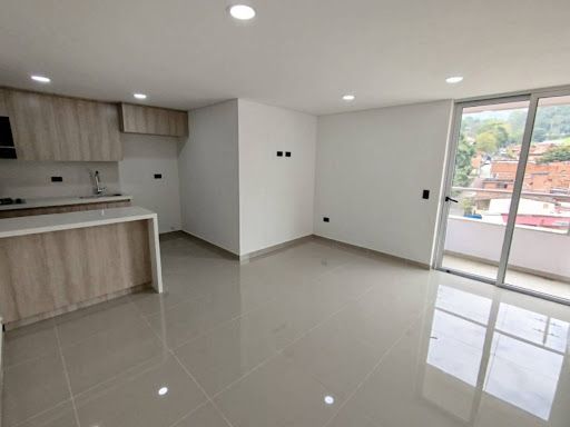 Apartamento en arriendo Antioquia La Estrella Los Horizontes 61 m2 Habitaciones 2 Baños 2 Garajes 1 Precio $2400000