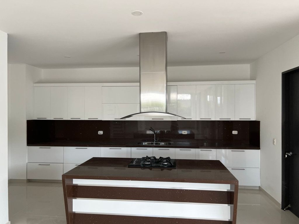 Casa en venta Norte De Santander Los Patios Videlso 860 m2 Habitaciones 5 Baños 7 Garajes 4 Precio $1500000000