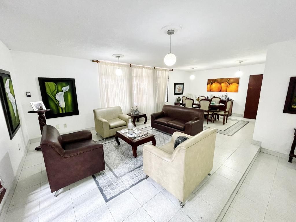 Casa en venta Norte De Santander Cúcuta Colsag 455 m2 Habitaciones 8 Baños 6 Garajes 2 Precio $1300000000