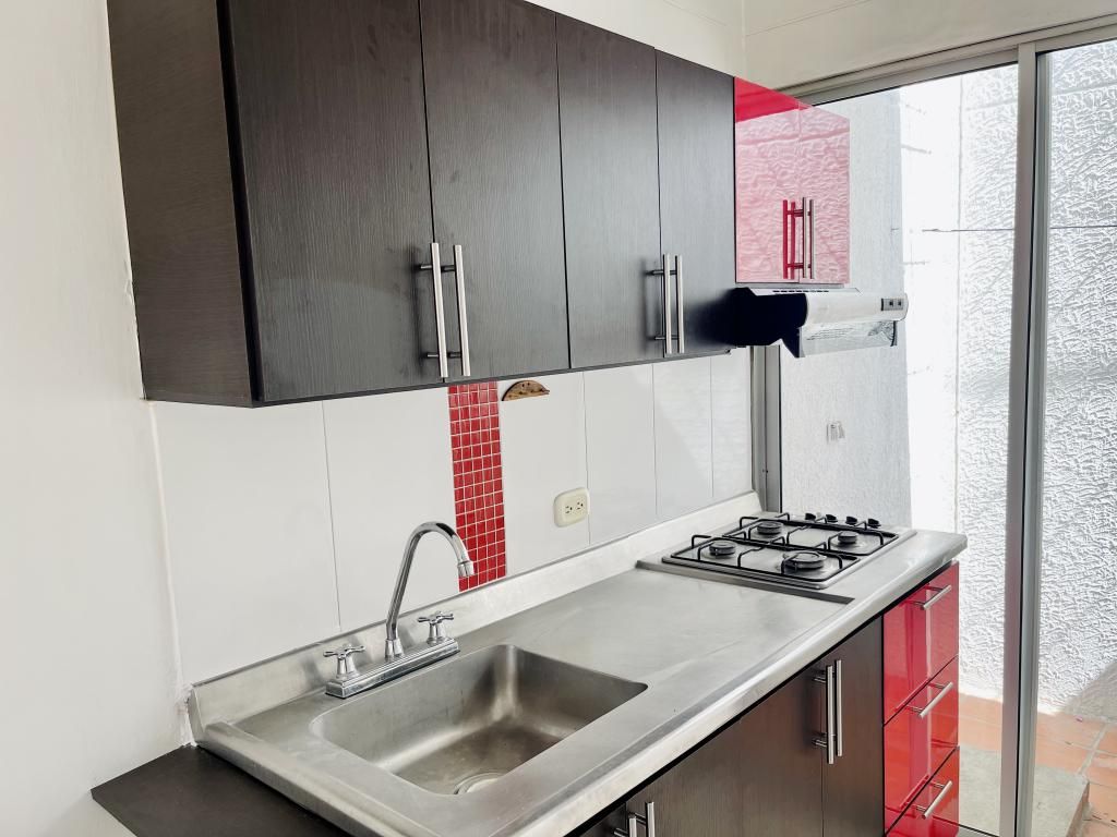 Casa en venta Norte De Santander Villa Del Rosario Ub Portal De Los Alcaceres 90 m2 Habitaciones 3 Baños 2 Garajes 1 Precio $245000000