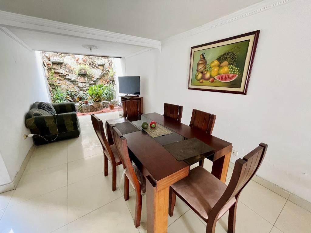 Casa en venta Norte De Santander Cúcuta Palma Real 126 m2 Habitaciones 5 Baños 4 Garajes 2 Precio $390000000