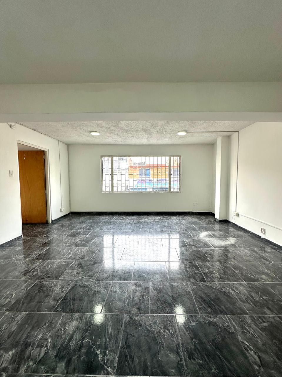 Oficina en arriendo Cundinamarca Bogotá Canódromo 70 m2 Habitaciones 0 Baños 5 Garajes 0 Precio $1350000
