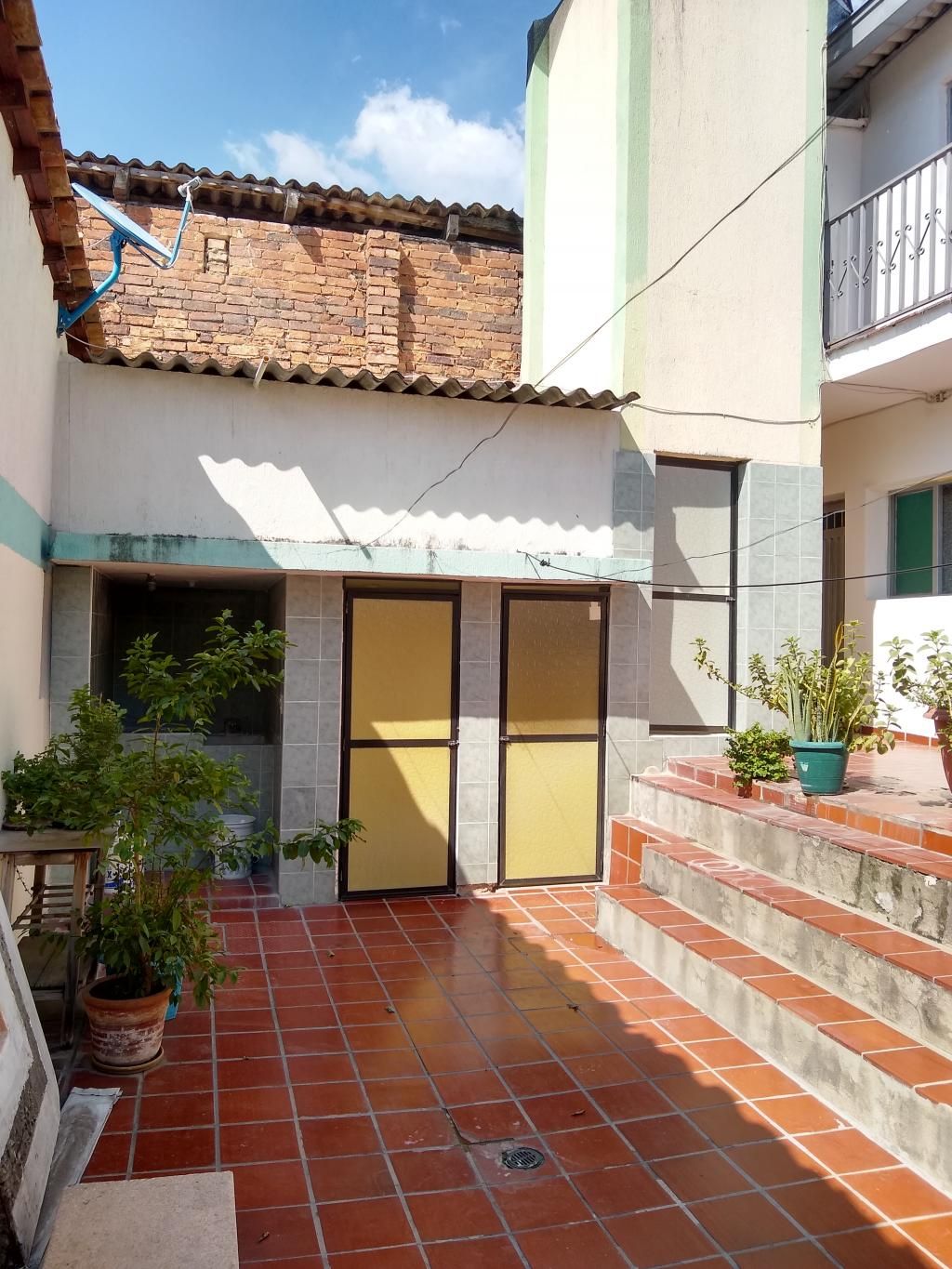 Casa en venta Norte De Santander Cúcuta El Contento 349 m2 Habitaciones 16 Baños 12 Garajes 1 Precio $1100000000