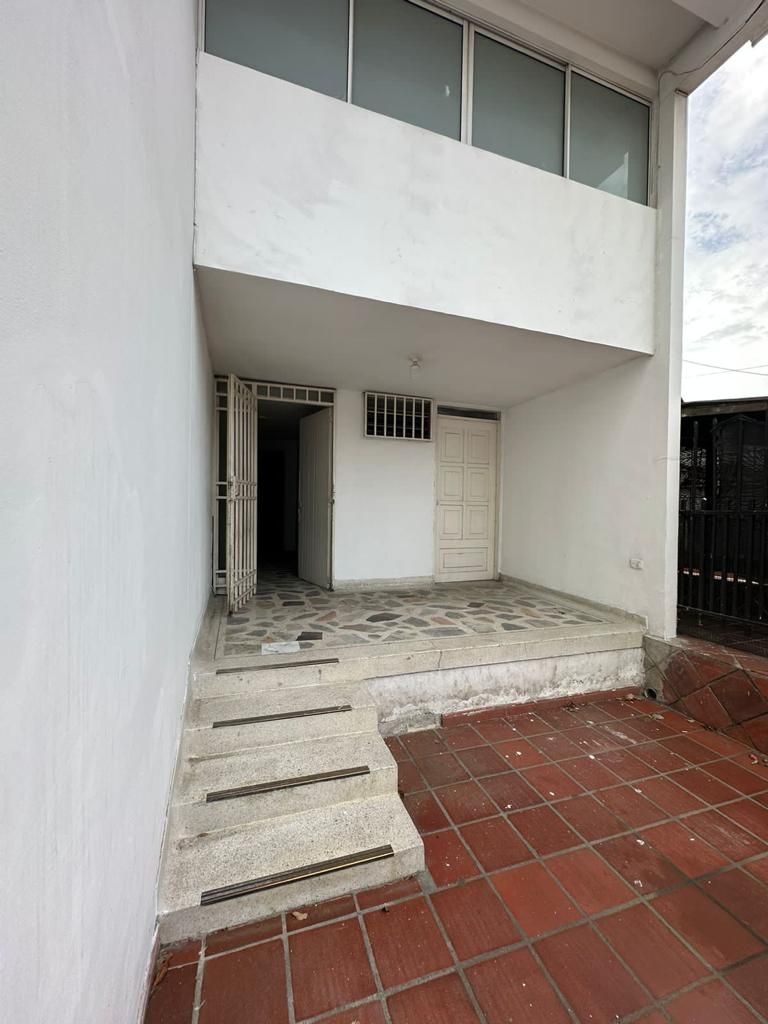 Casa en venta Norte De Santander Cúcuta Gaitan 234 m2 Habitaciones 4 Baños 3 Garajes 1 Precio $350000000