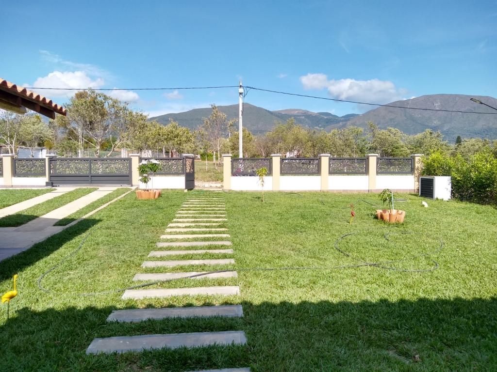 Casa en venta Norte De Santander Los Patios Patios Centro 195 m2 Habitaciones 4 Baños 5 Garajes 6 Precio $1300000000