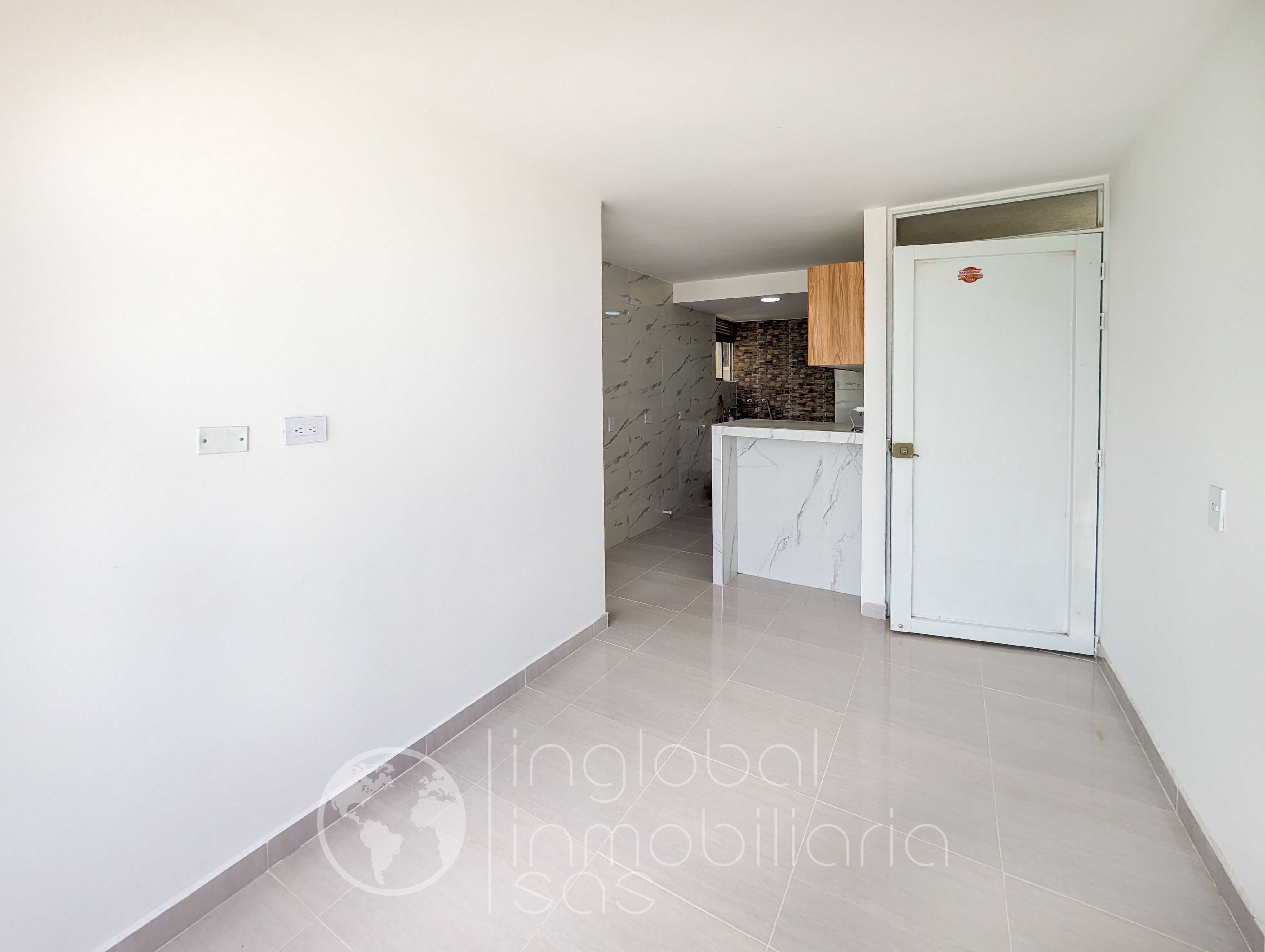 Apartamento en arriendo Valle Del Cauca Cali Cr Farallones De La Bocha 45 m2 Habitaciones 2 Baños 1 Garajes 1 Precio $1100000